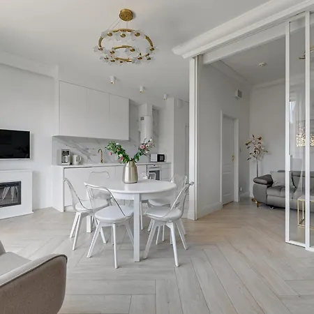 Old Town & River View Premium By Lion Apartament Gdańsk